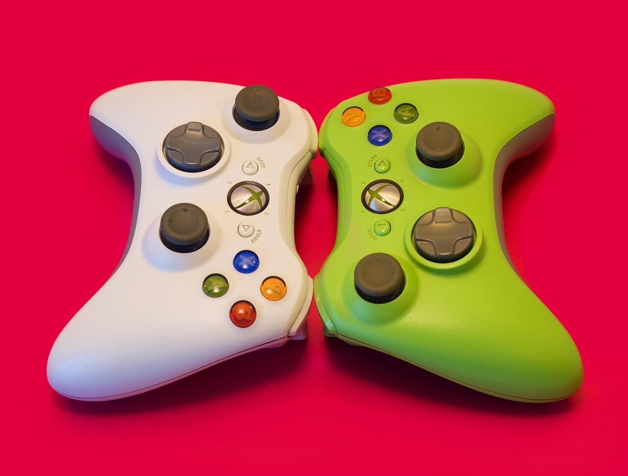 Xbox의 새로운 호러 게임 OD의 발행 소식이 발표되며, 코지마 히데오 감독이 개발한 독특한 스토리라인과 혁신적인 게임플레이에 대한 기대감이 높아지고 있다.