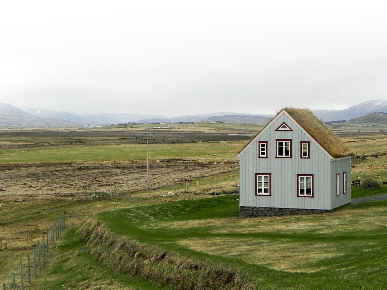 A scenic view from the balcony of a swapped home, showcasing the beautiful landscape and local attractions that travelers can explore during their holiday