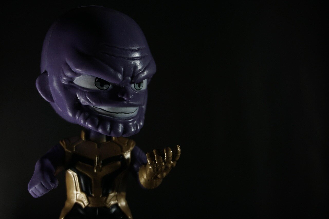 プレイヤーが新たなミッションやキャラクターとのインタラクションを楽しむ場面